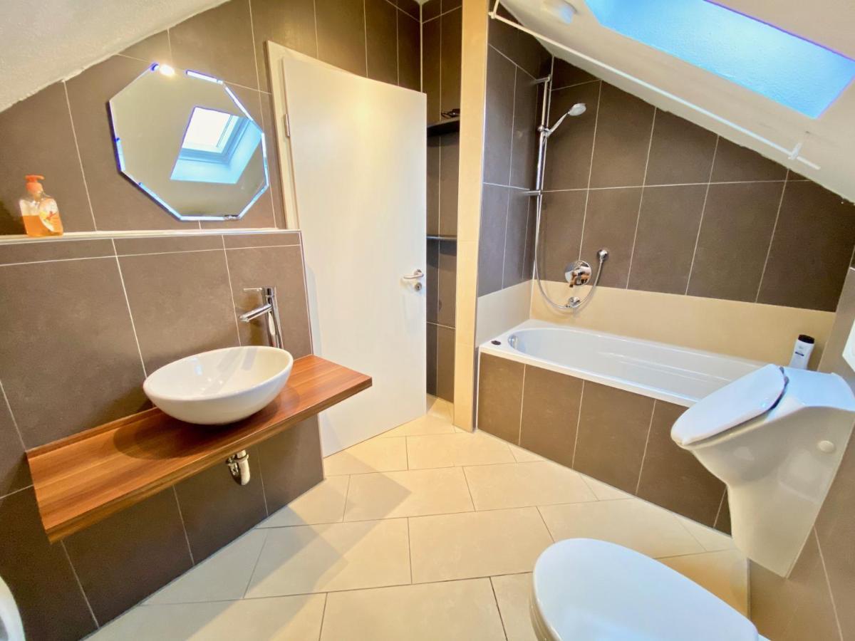 Wohnen Ueber Den Daechern Von Ravensburg, Stadtnah, Kamin, Klima Apartment Екстериор снимка